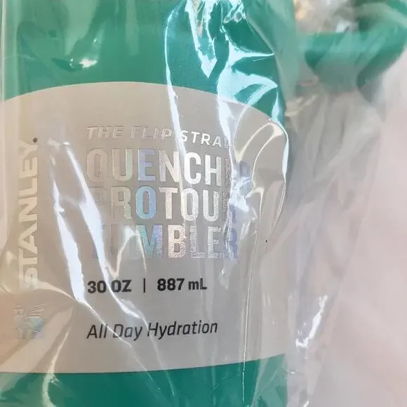 NEW Stanley 30 oz Stainless Steel Quencher Pro Tour Tumbler - Picture 5 of 8